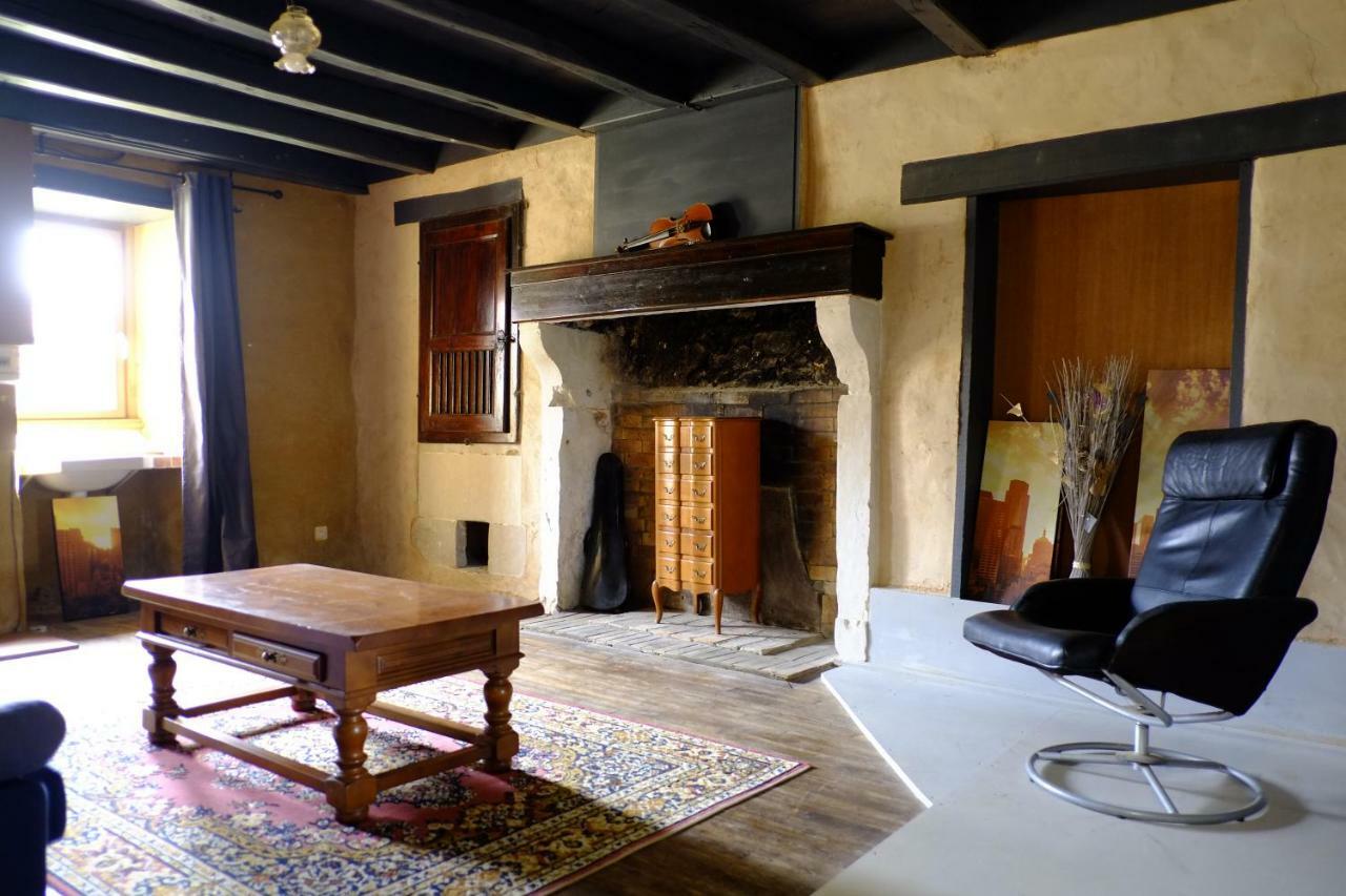 Chambres Des Forges Cellefrouin Eksteriør bilde